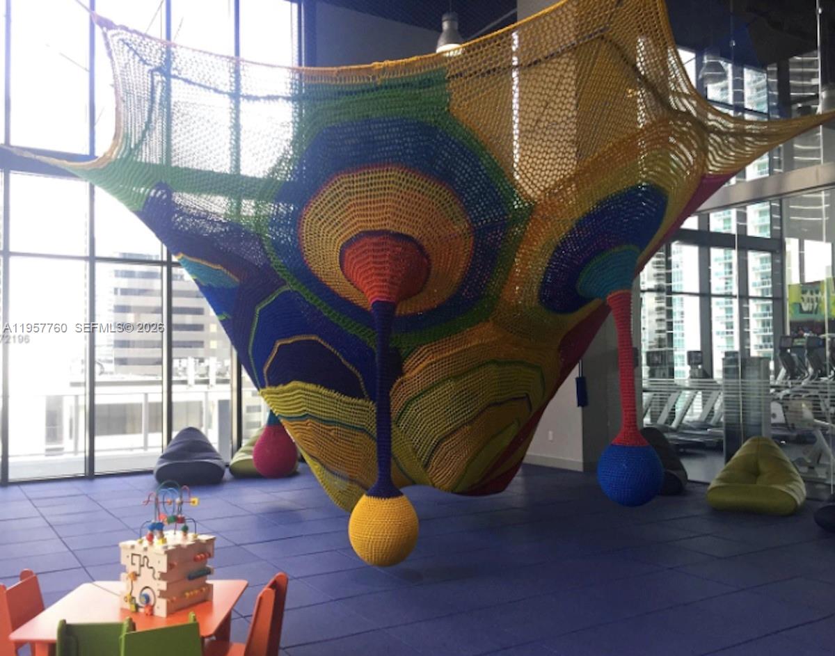 image 1010 Brickell3