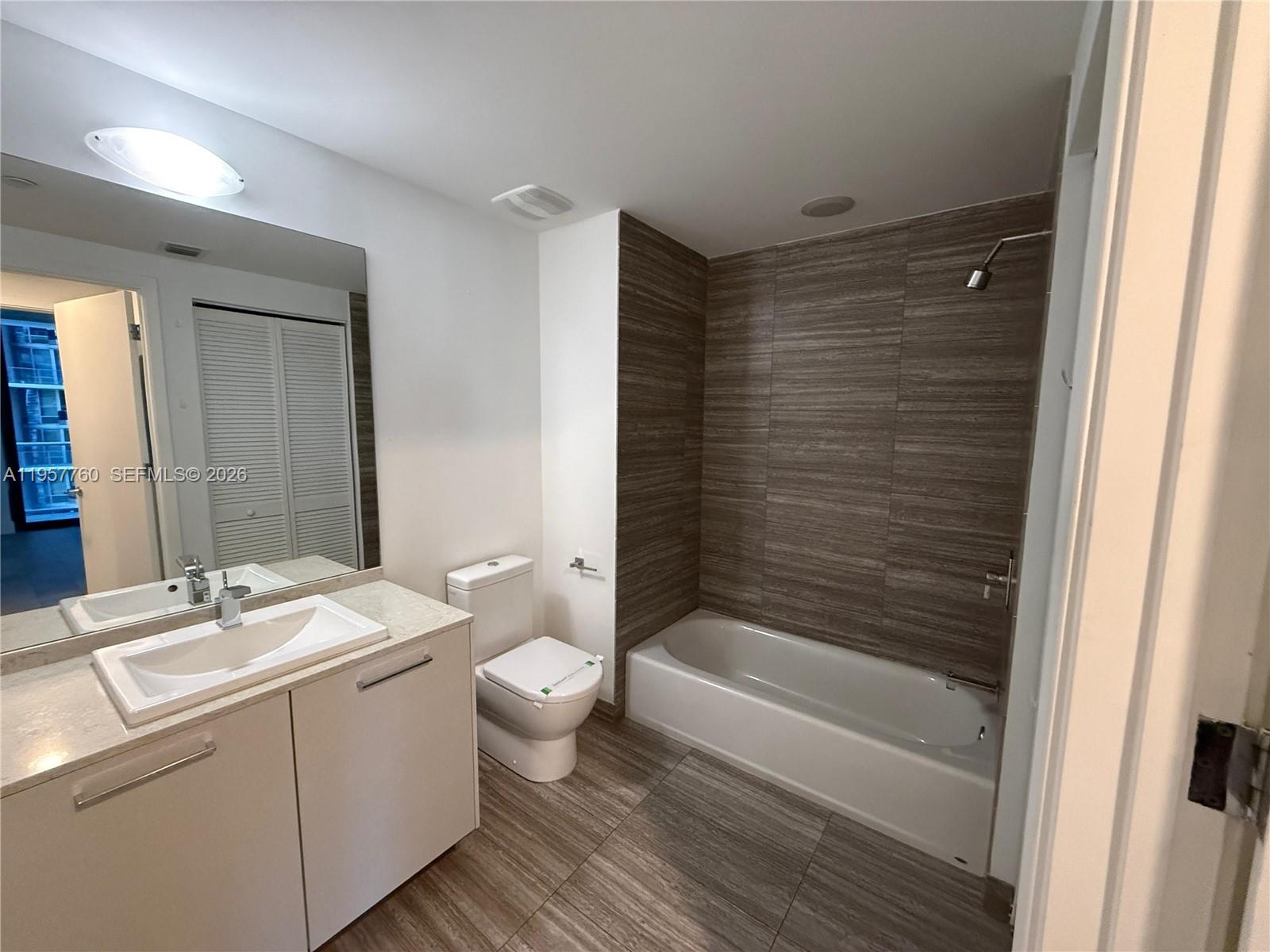 image 1010 Brickell7