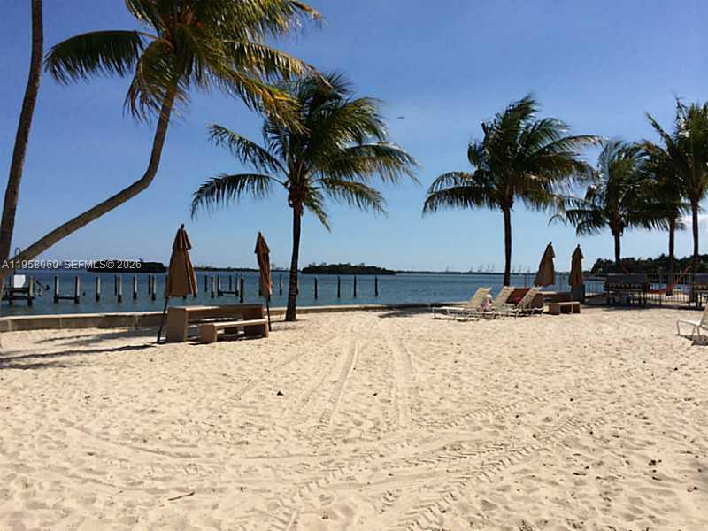 700 NE 63rd St #D609 Miami, FL 33138