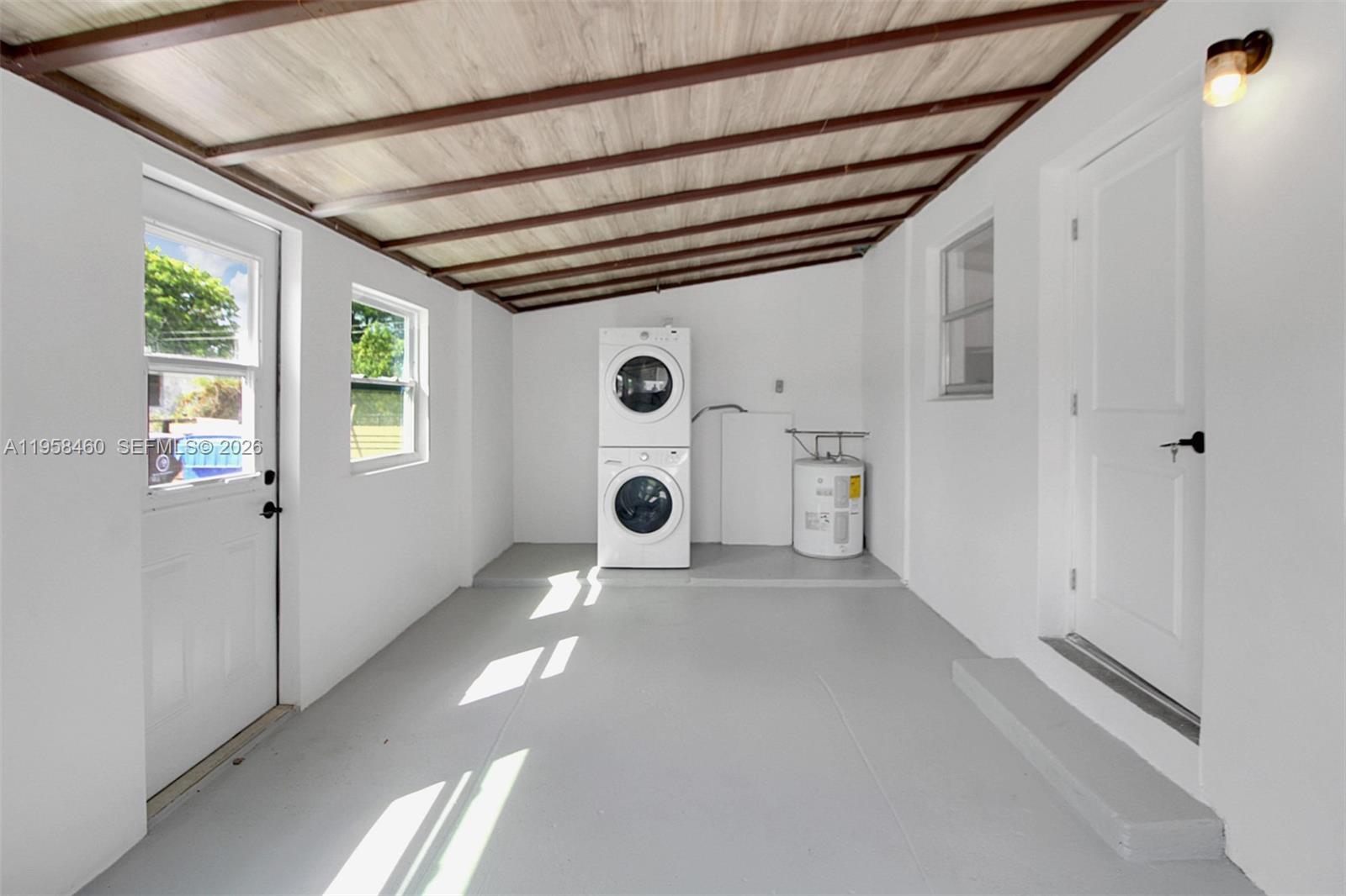 1617 NW 15th St Fort Lauderdale, FL 33311