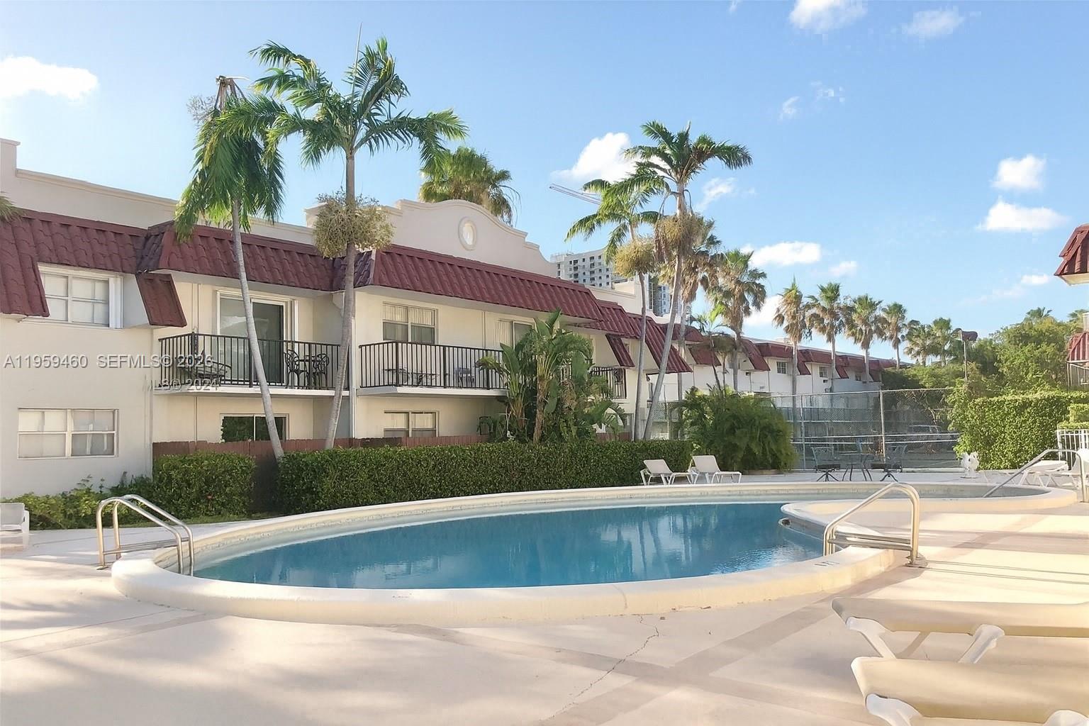 6707 N Kendall Dr #115 Pinecrest, FL 33156