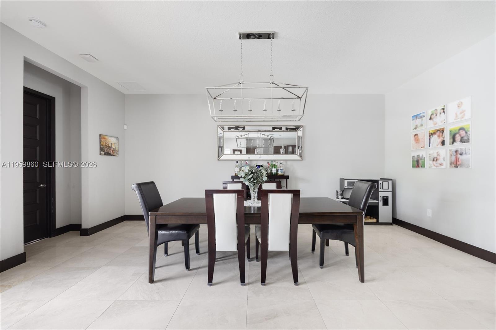 8811 NW 154th Ter Miami Lakes, FL 33018