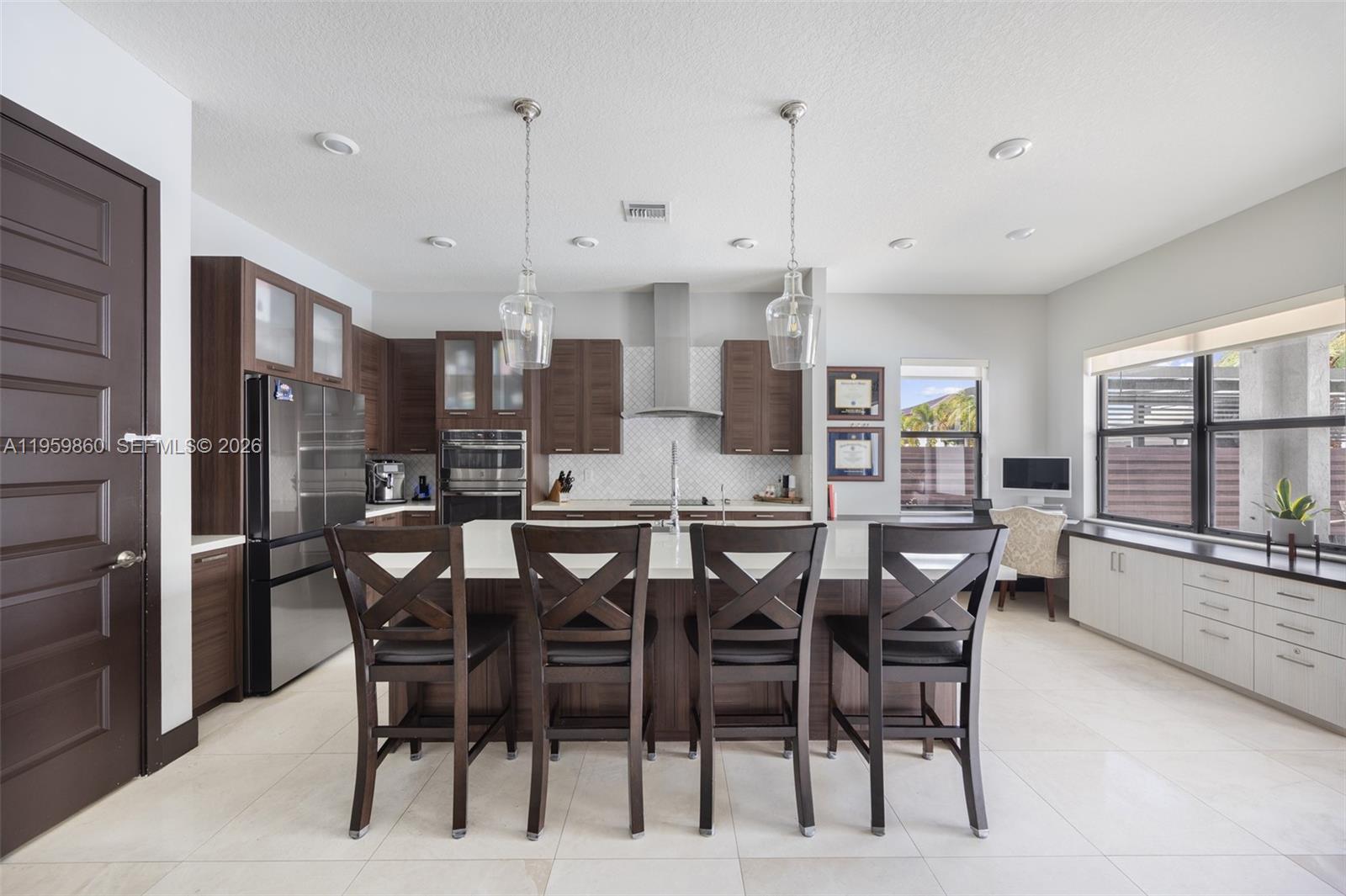 8811 NW 154th Ter Miami Lakes, FL 33018