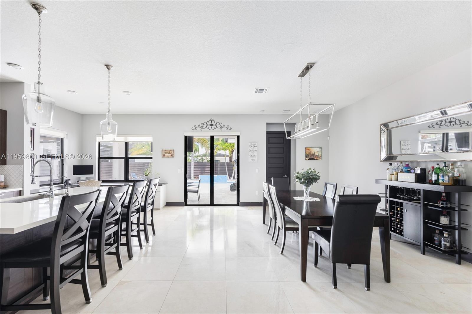 8811 NW 154th Ter Miami Lakes, FL 33018