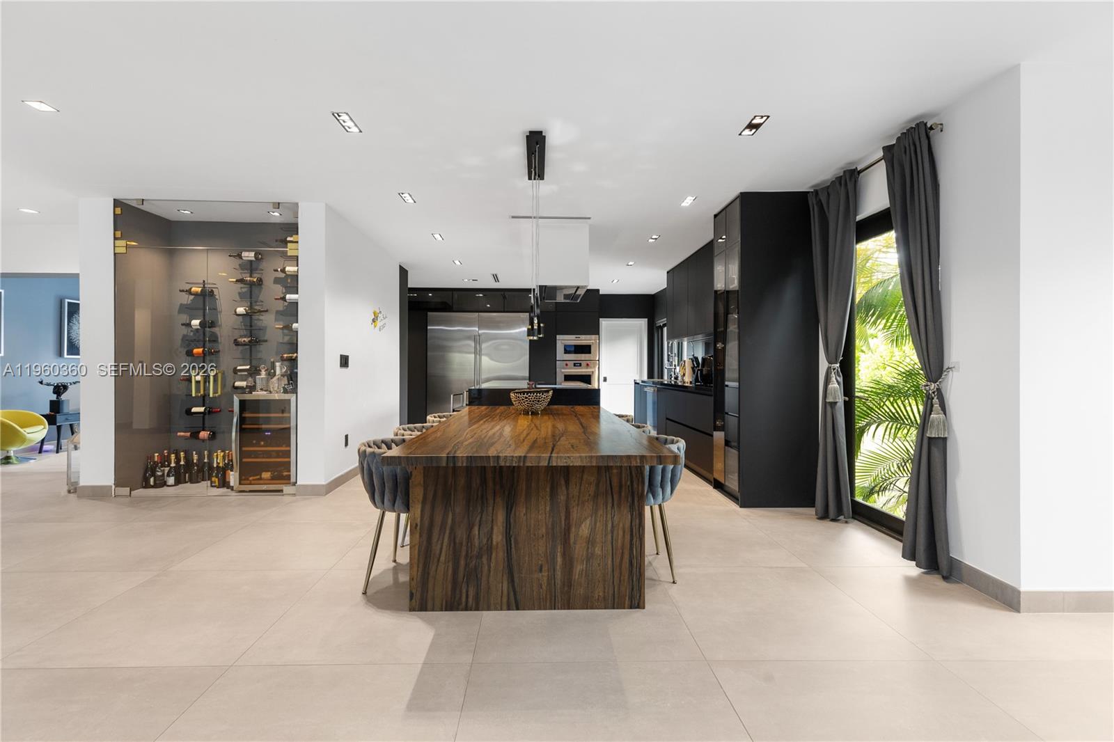 63 SW 31st Rd Miami, FL 33129