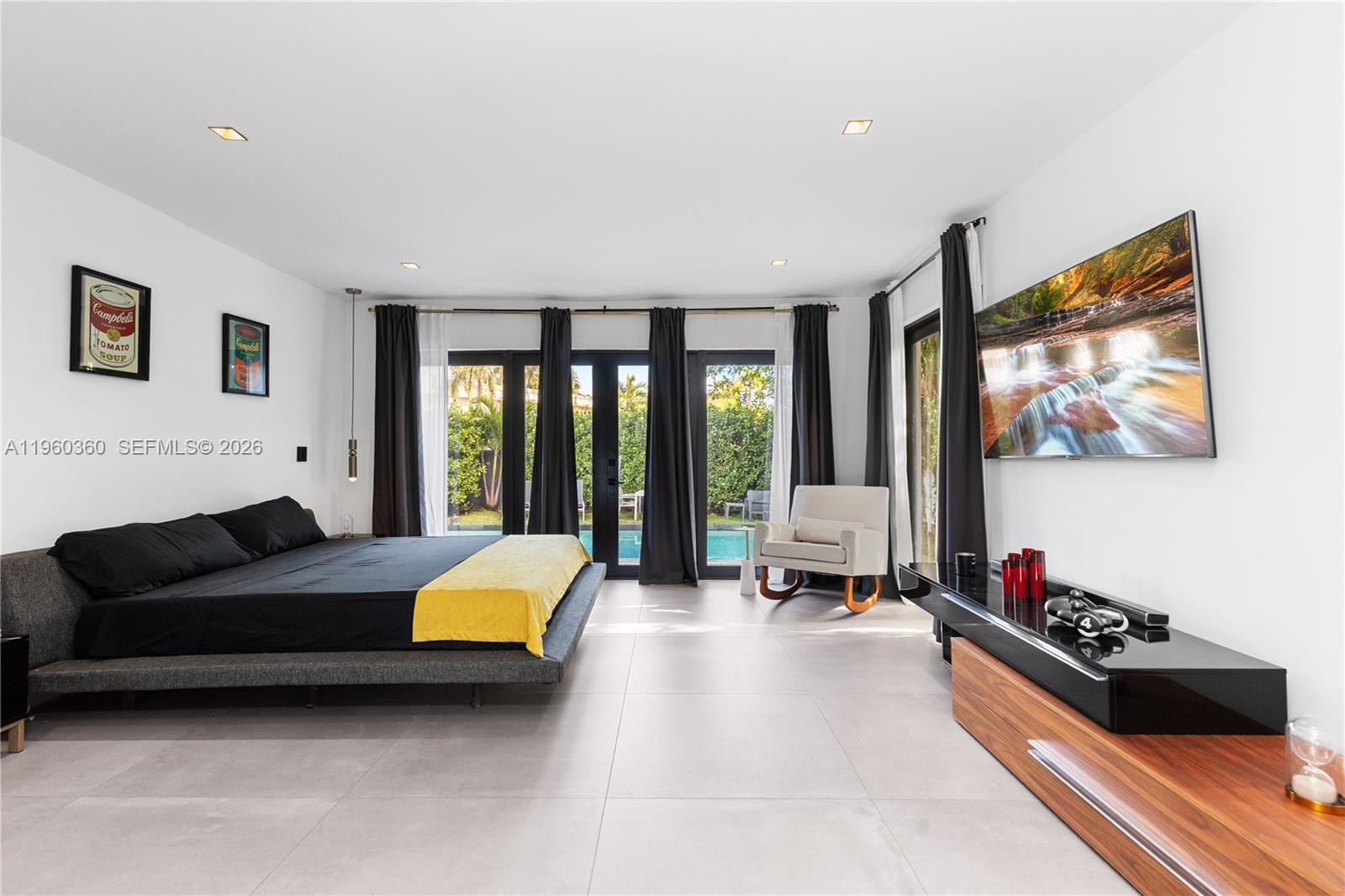 63 SW 31st Rd Miami, FL 33129