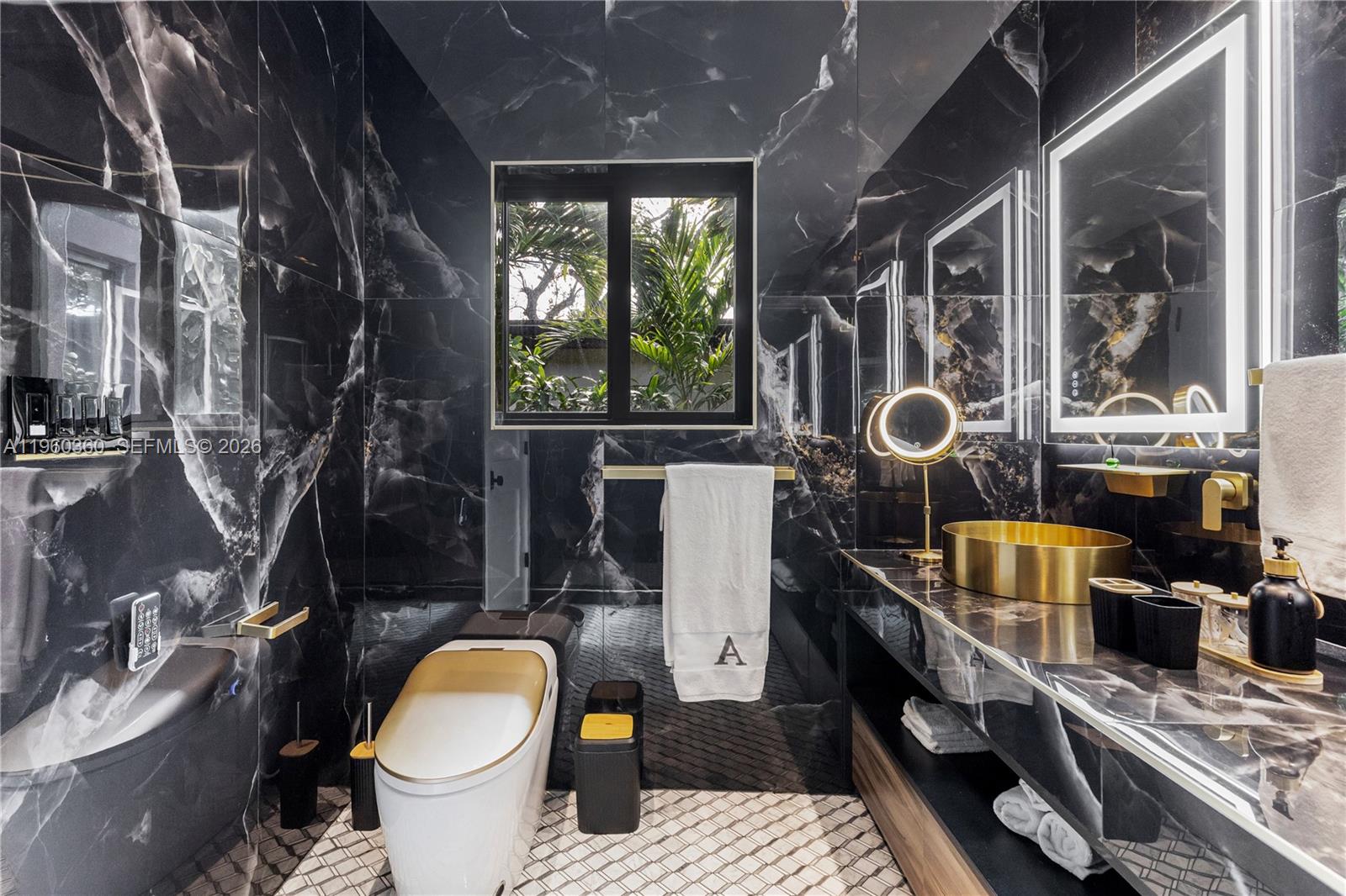 63 SW 31st Rd Miami, FL 33129