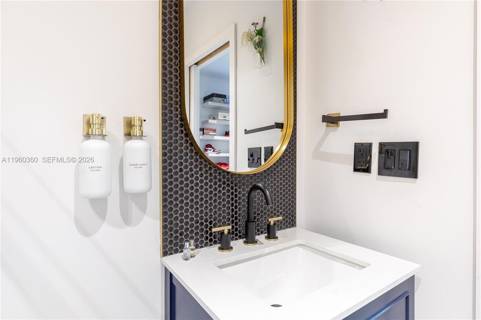 63 SW 31st Rd Miami, FL 33129