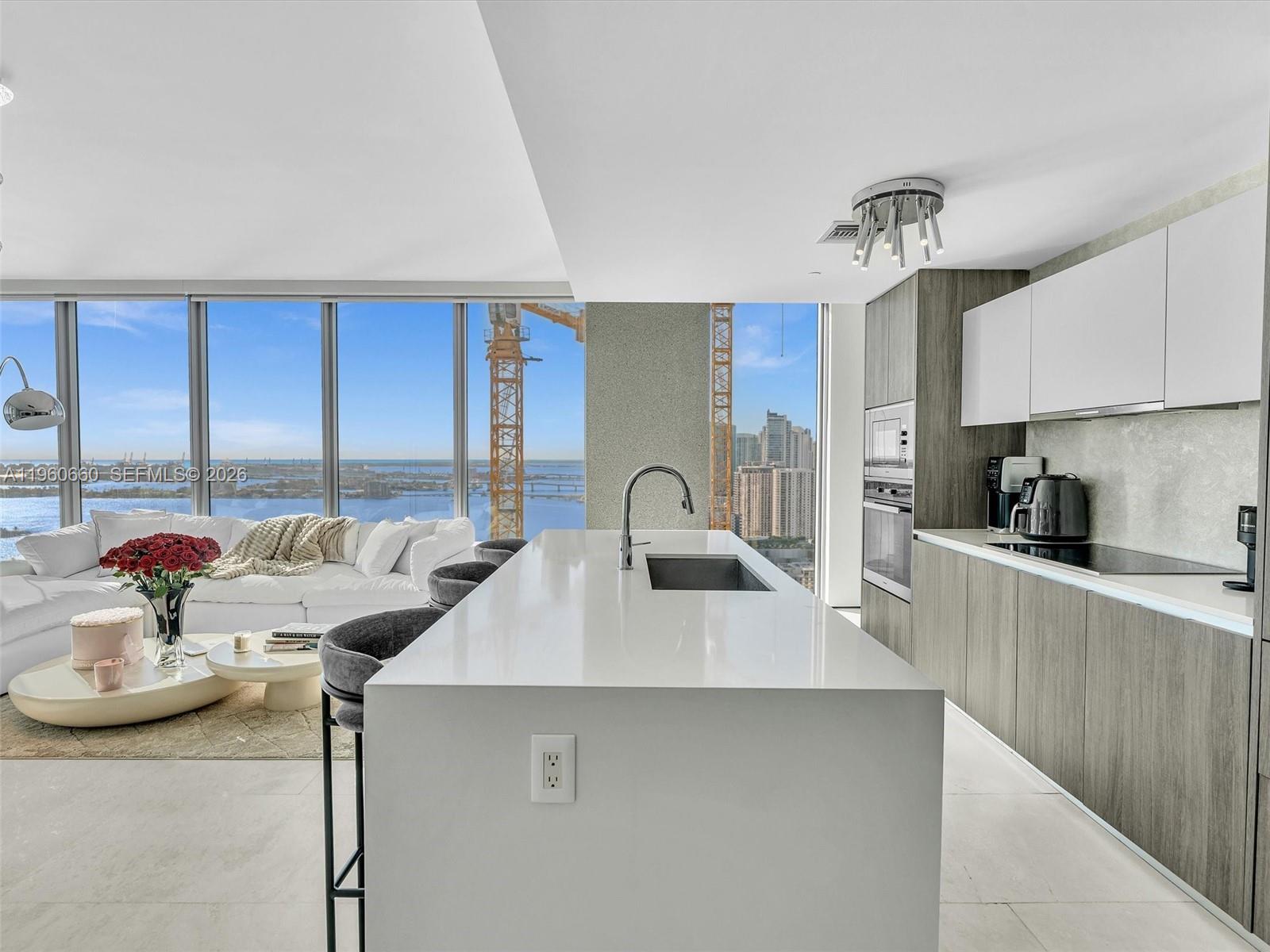 2900 NE 7th Ave #3307 Miami, FL 33137