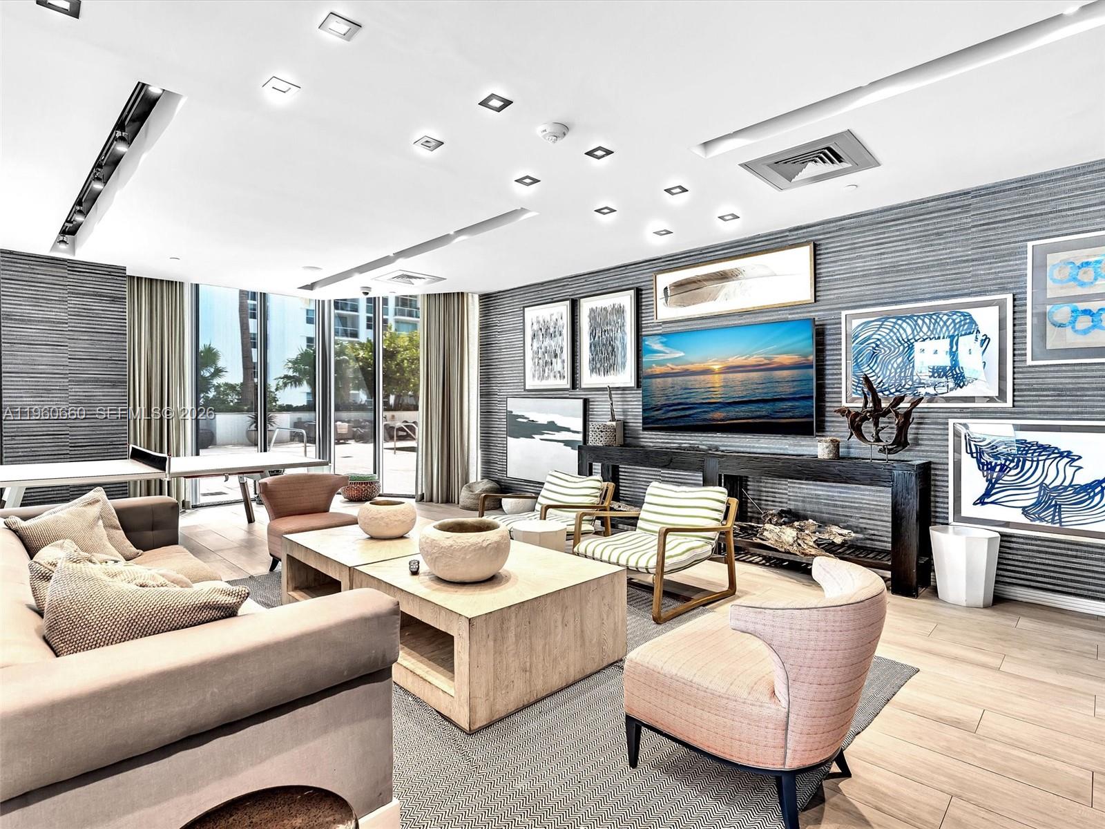 2900 NE 7th Ave #3307 Miami, FL 33137