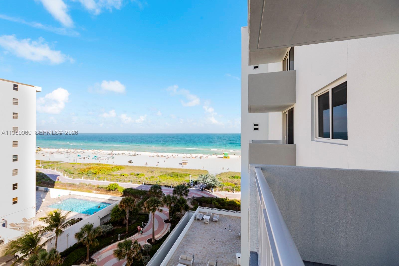 345 Ocean Dr #819 Miami Beach, FL 33139