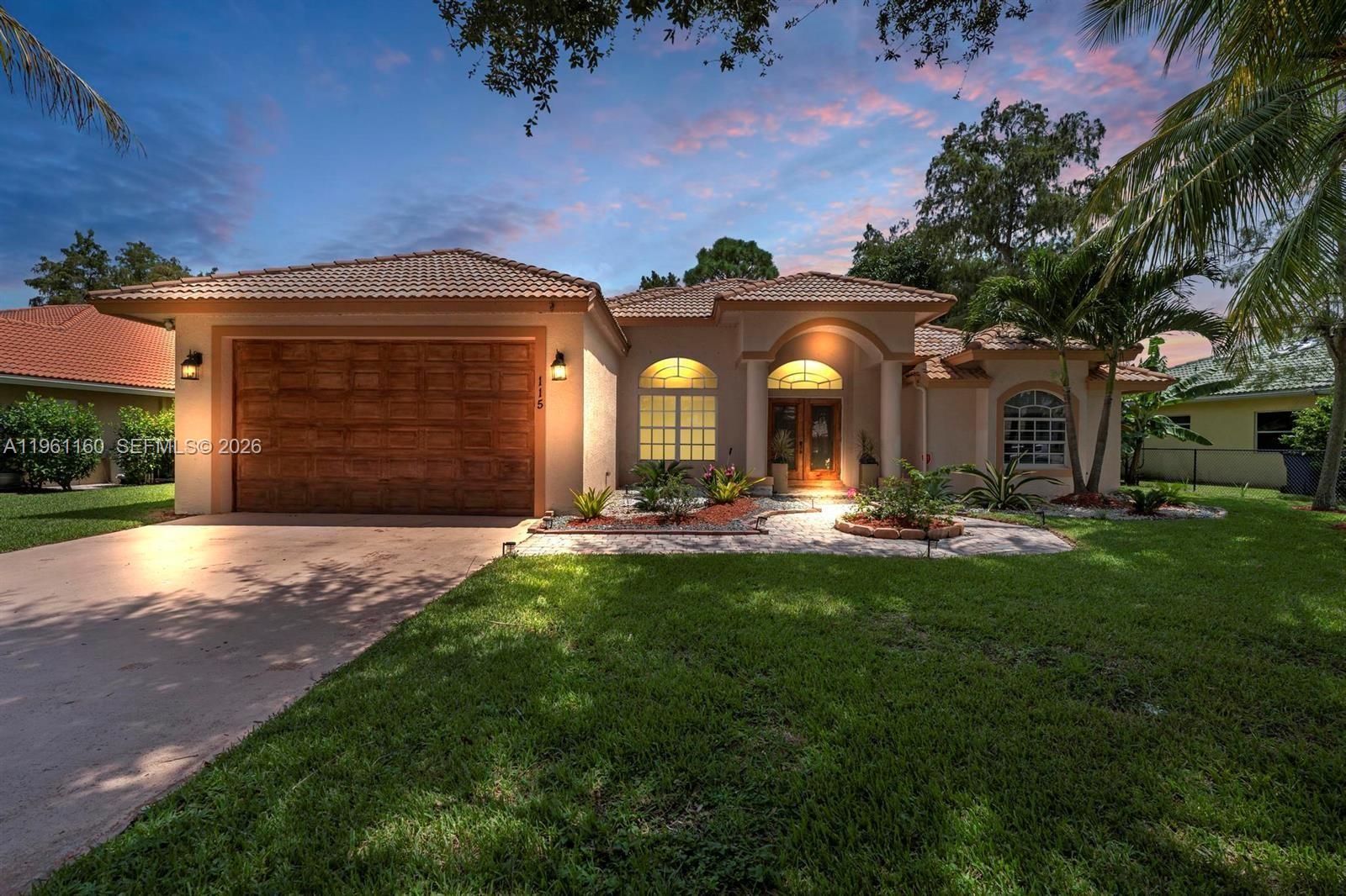 115 Kapok Cres Royal Palm Beach, FL 33411