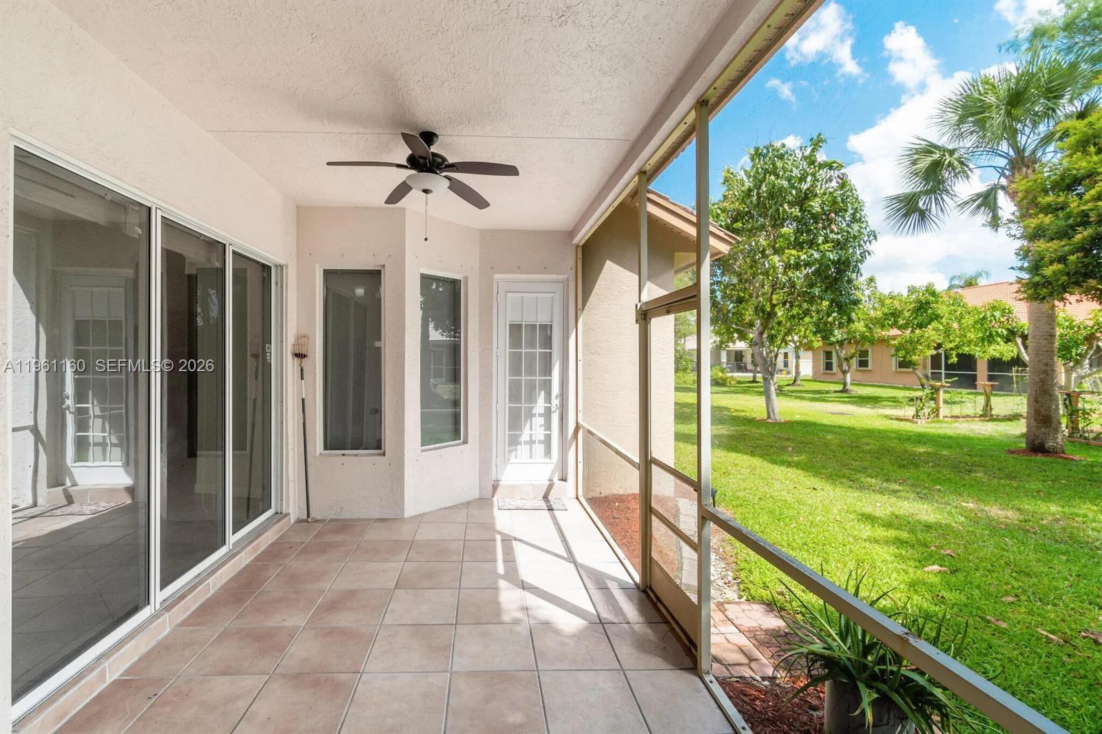 115 Kapok Cres Royal Palm Beach, FL 33411