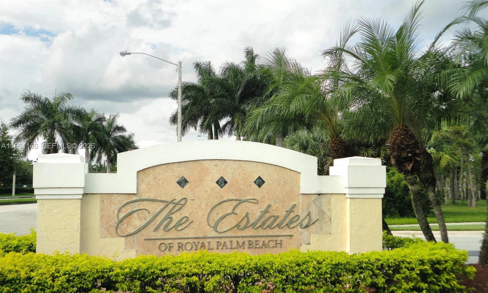 115 Kapok Cres Royal Palm Beach, FL 33411