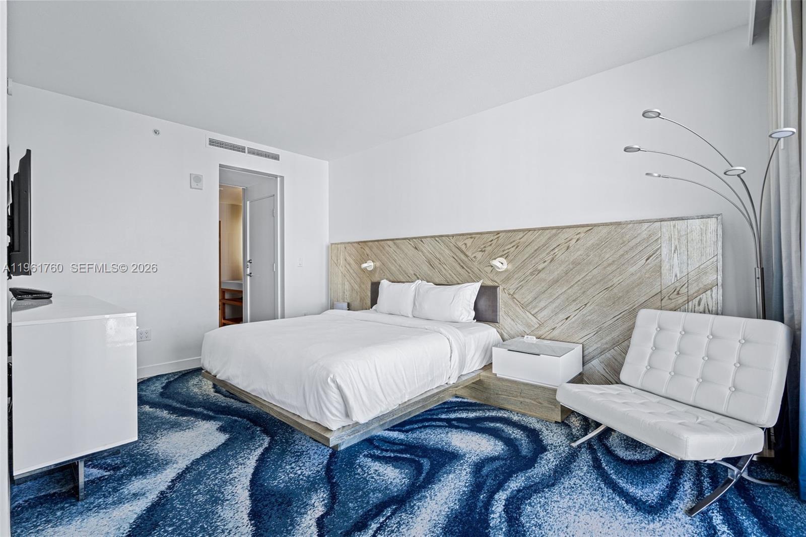 3101 Bayshore Dr #1804 Fort Lauderdale, FL 33304