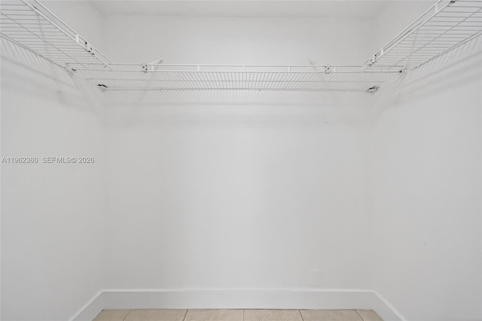 1285 W 42nd Pl Hialeah, FL 33012