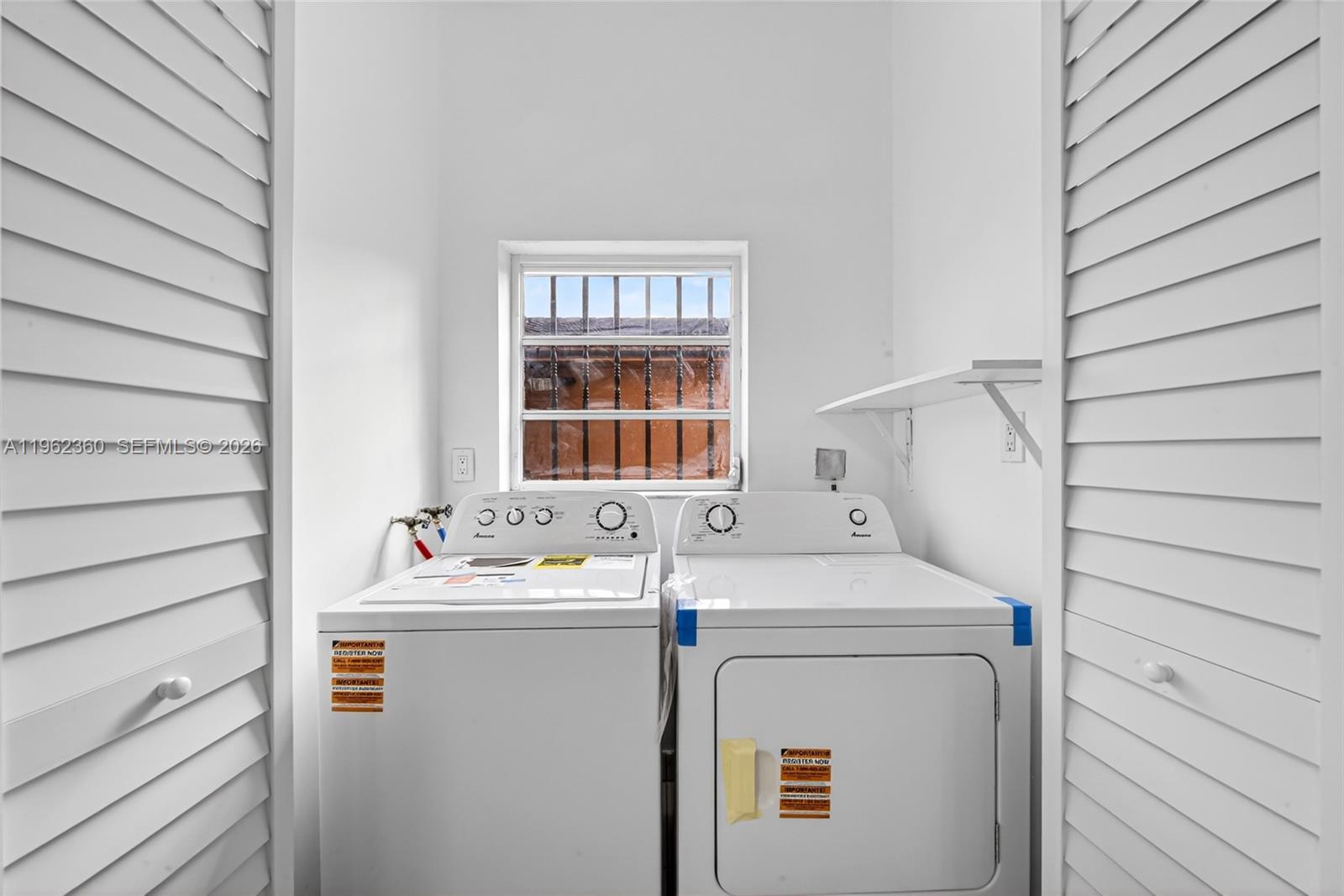 1285 W 42nd Pl Hialeah, FL 33012