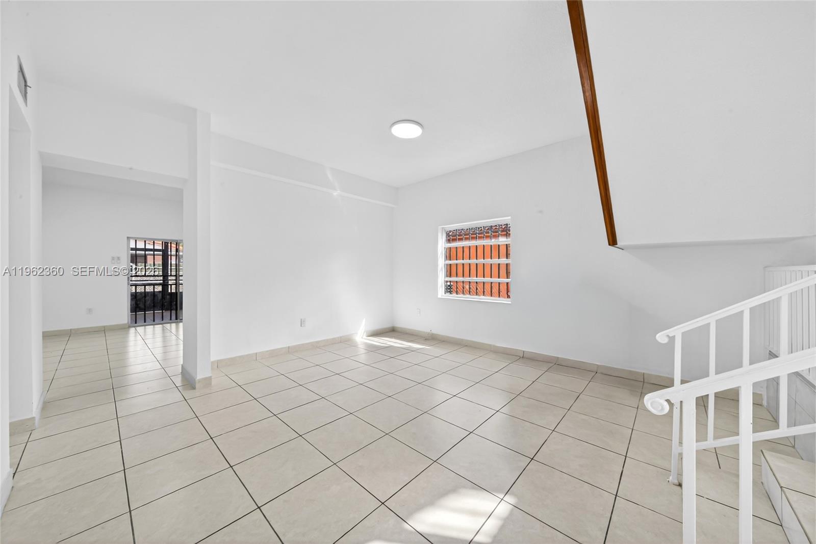 1285 W 42nd Pl Hialeah, FL 33012