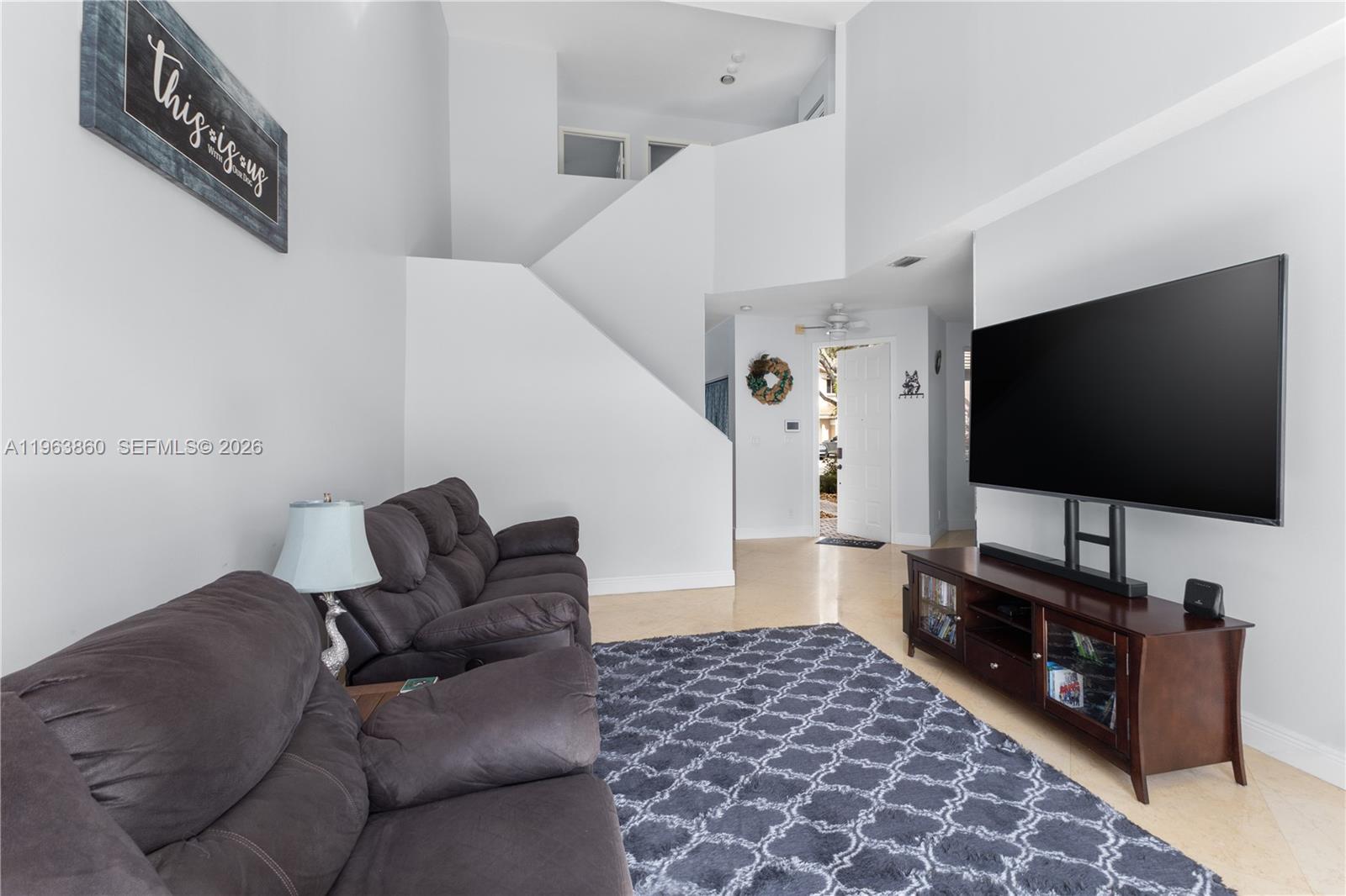 15832 SW 10th St Pembroke Pines, FL 33027