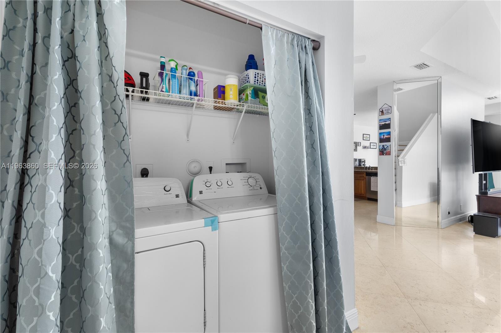 15832 SW 10th St Pembroke Pines, FL 33027