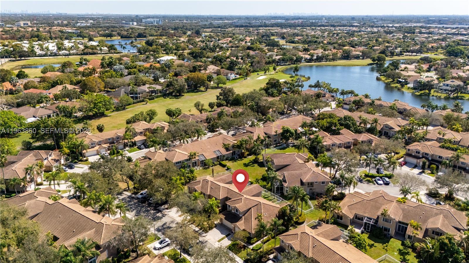 15832 SW 10th St Pembroke Pines, FL 33027