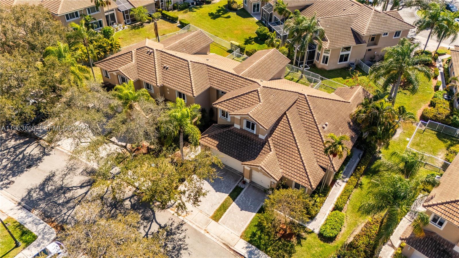 15832 SW 10th St Pembroke Pines, FL 33027