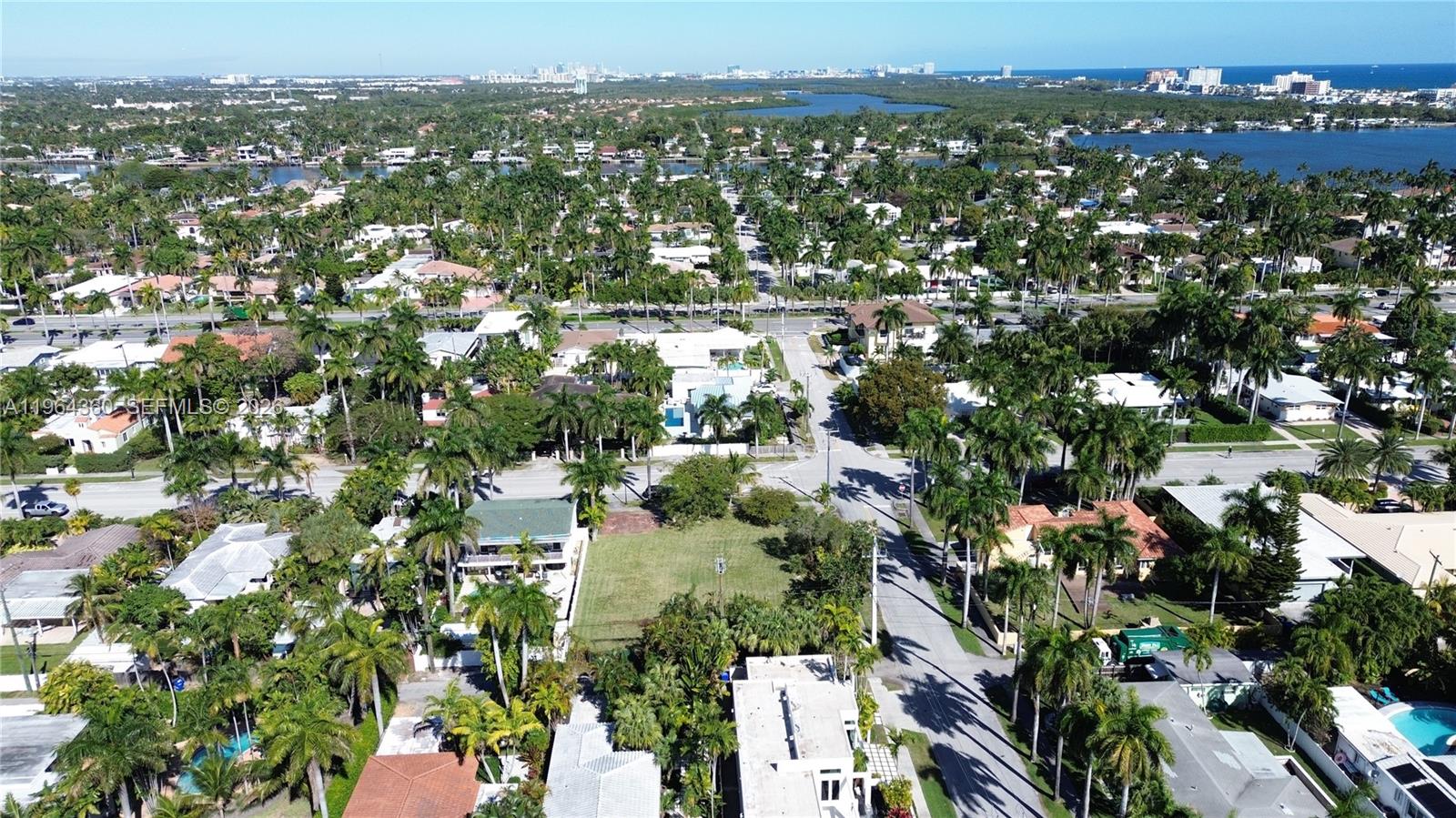 1000 Harrison St Hollywood, FL 33019