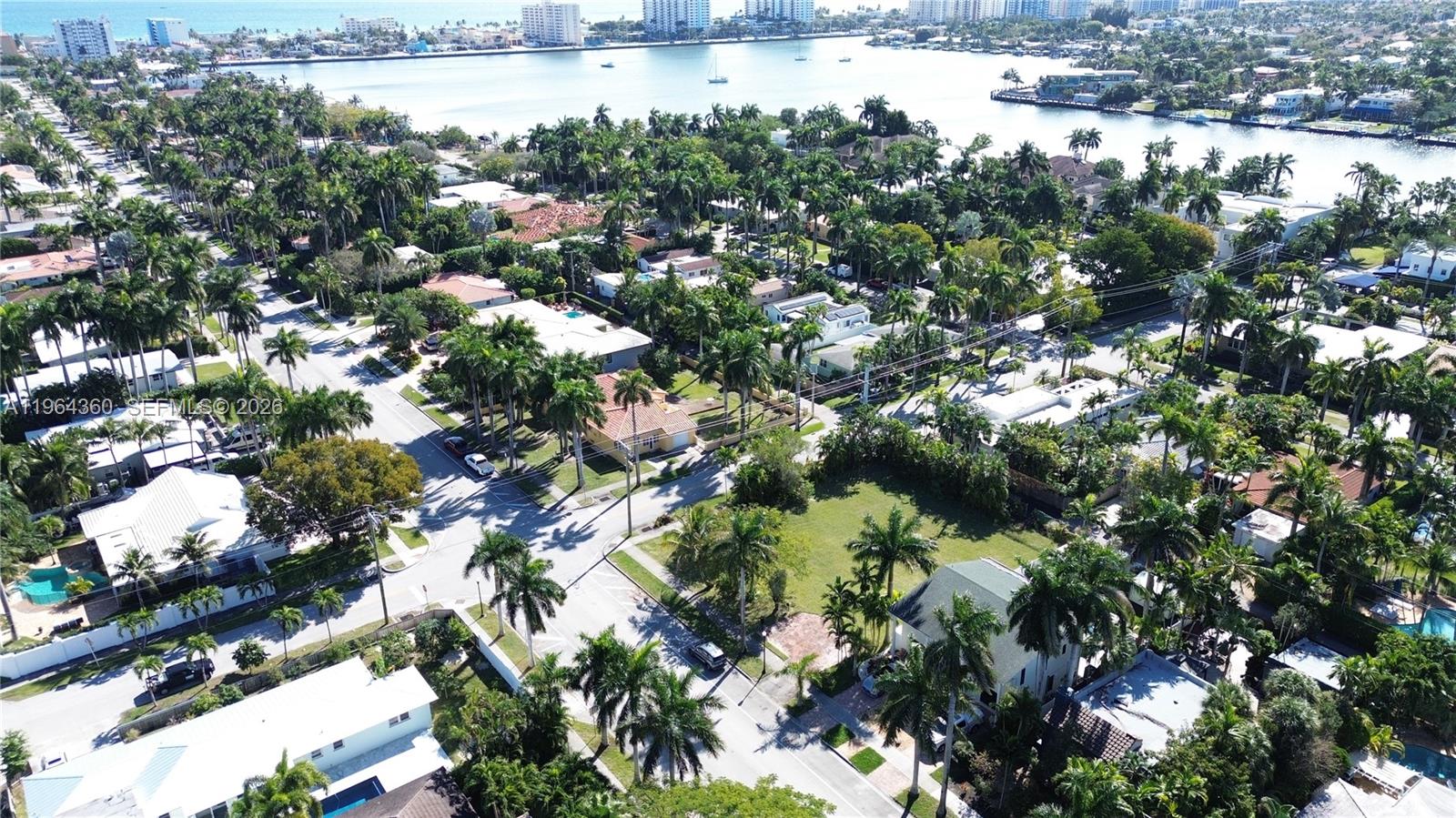 1000 Harrison St Hollywood, FL 33019