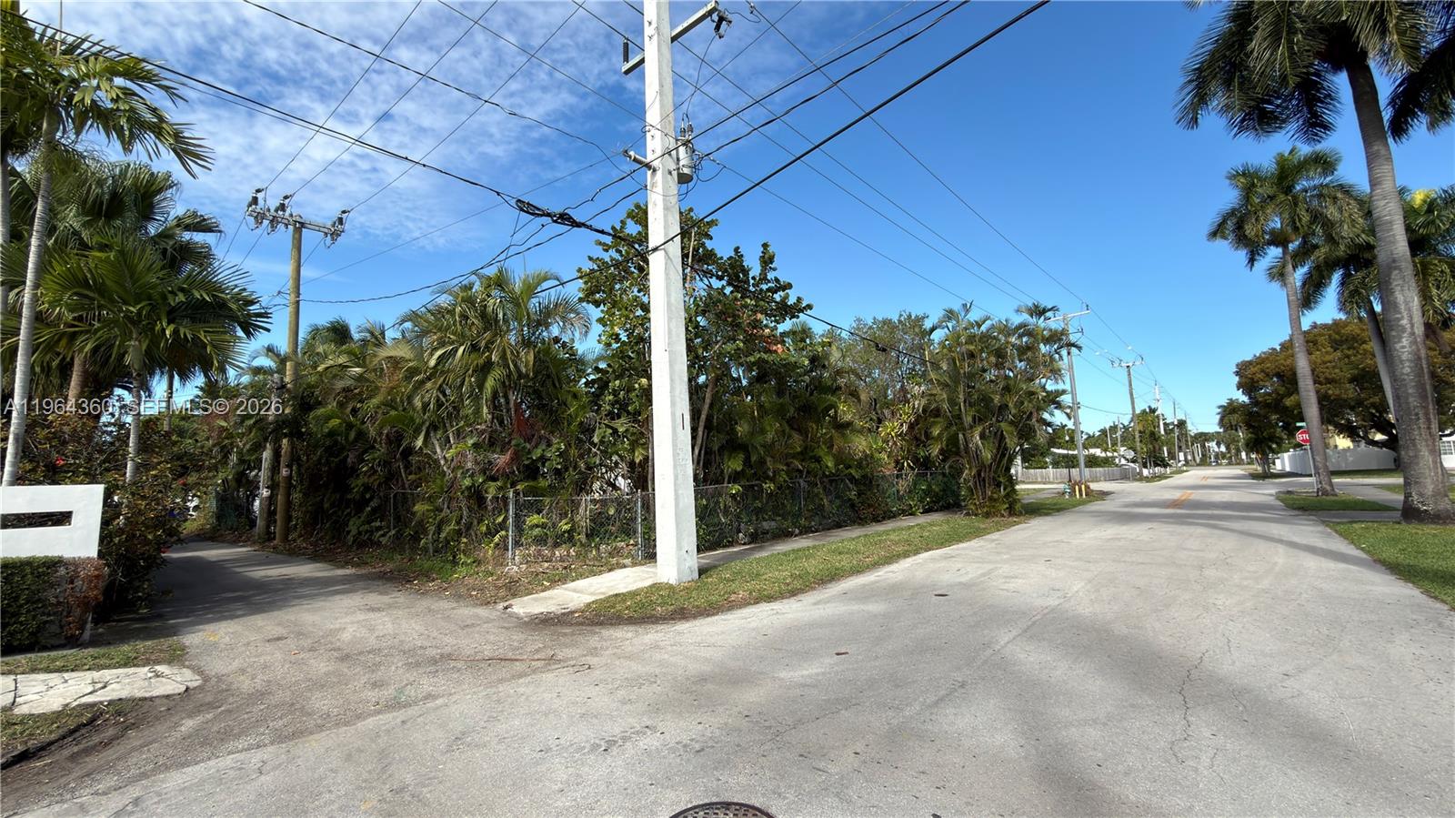 1000 Harrison St Hollywood, FL 33019