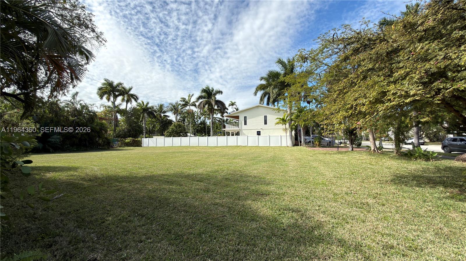 1000 Harrison St Hollywood, FL 33019