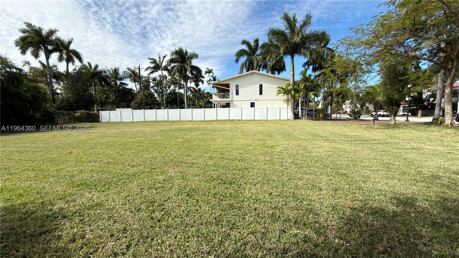 1000 Harrison St Hollywood, FL 33019