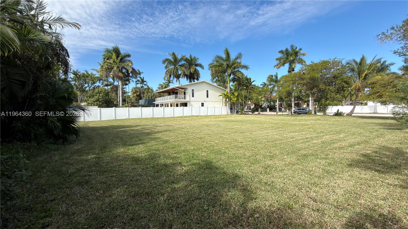 1000 Harrison St Hollywood, FL 33019