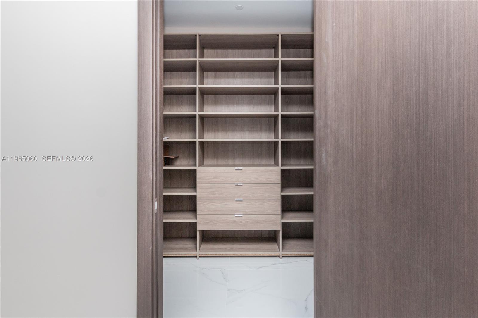 image Paramount Miami Worldcenter31