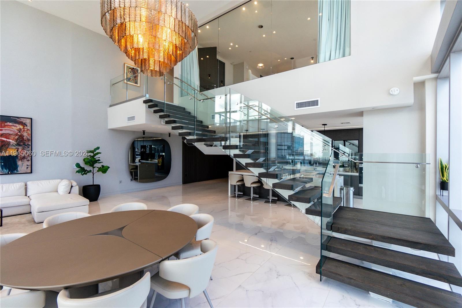 image Paramount Miami Worldcenter3