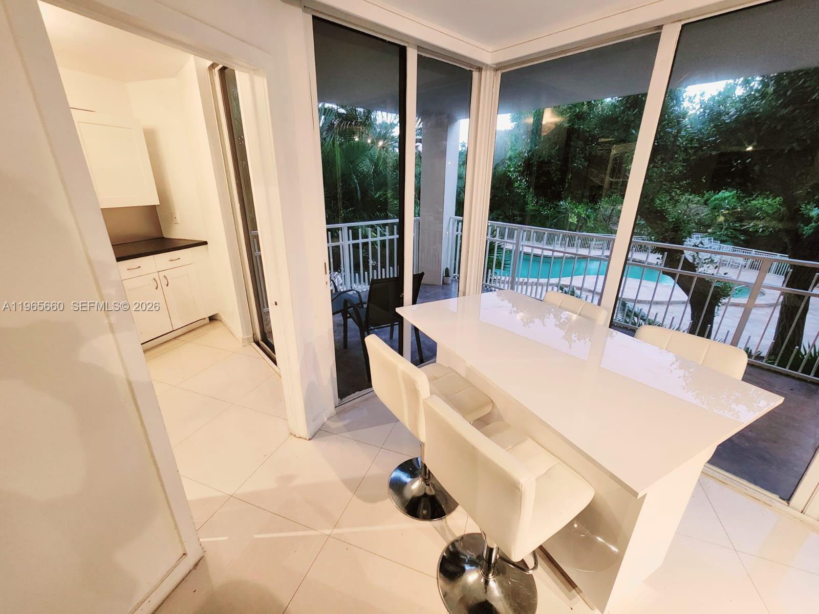 1000 Quayside Ter #408 Miami, FL 33138