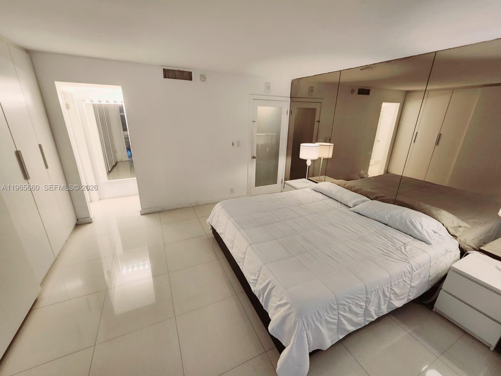 1000 Quayside Ter #408 Miami, FL 33138