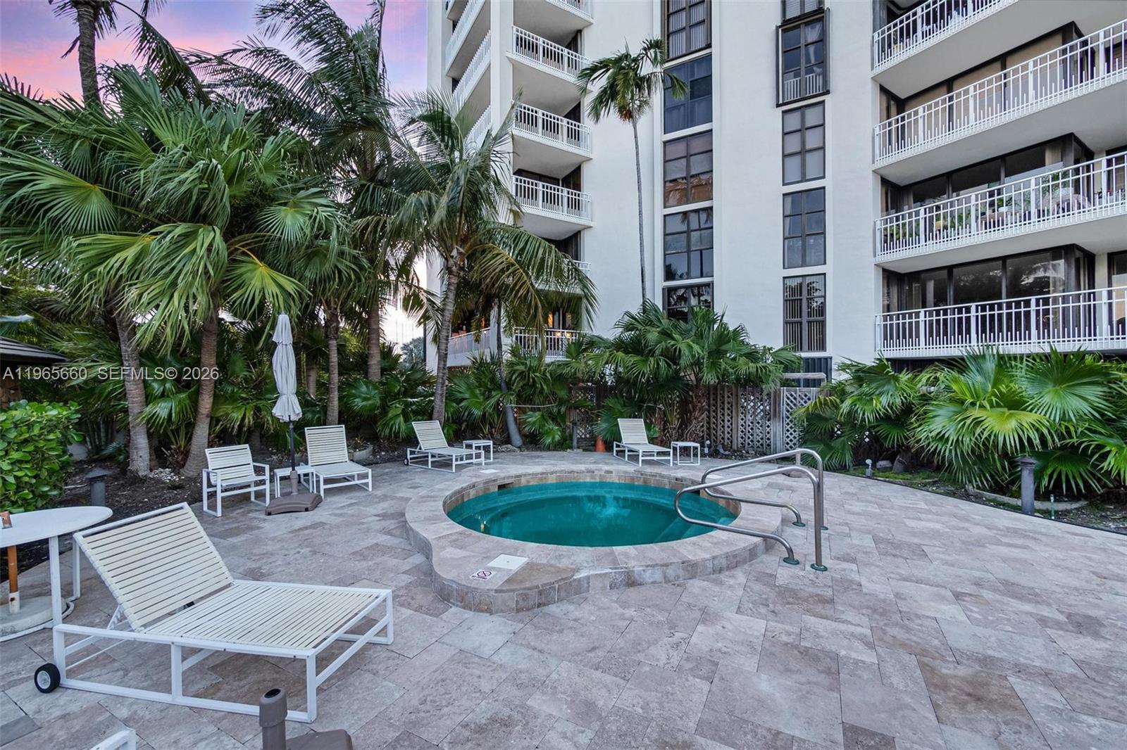 1000 Quayside Ter #408 Miami, FL 33138