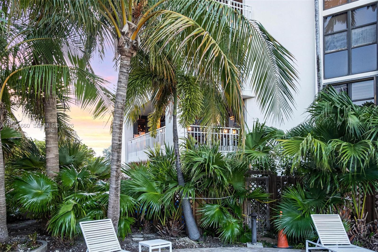 1000 Quayside Ter #408 Miami, FL 33138