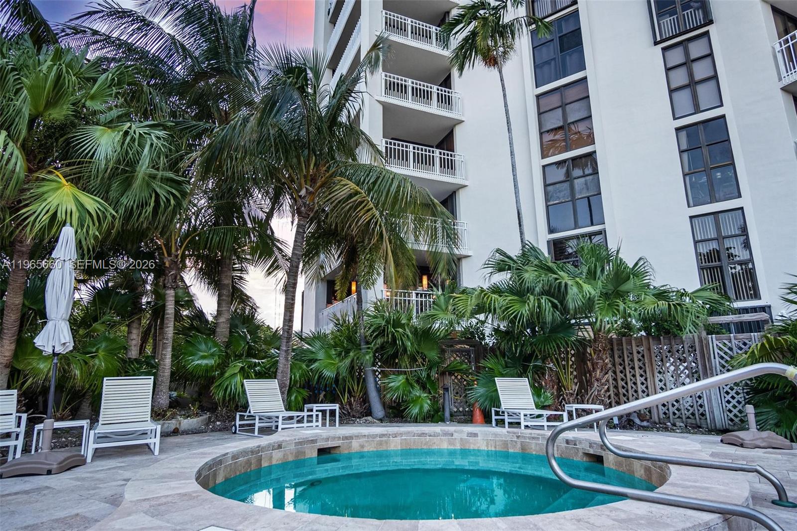 1000 Quayside Ter #408 Miami, FL 33138