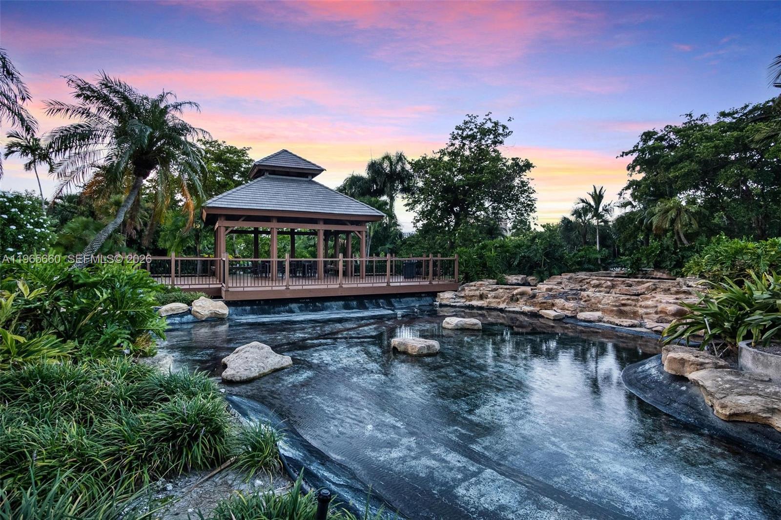 1000 Quayside Ter #408 Miami, FL 33138