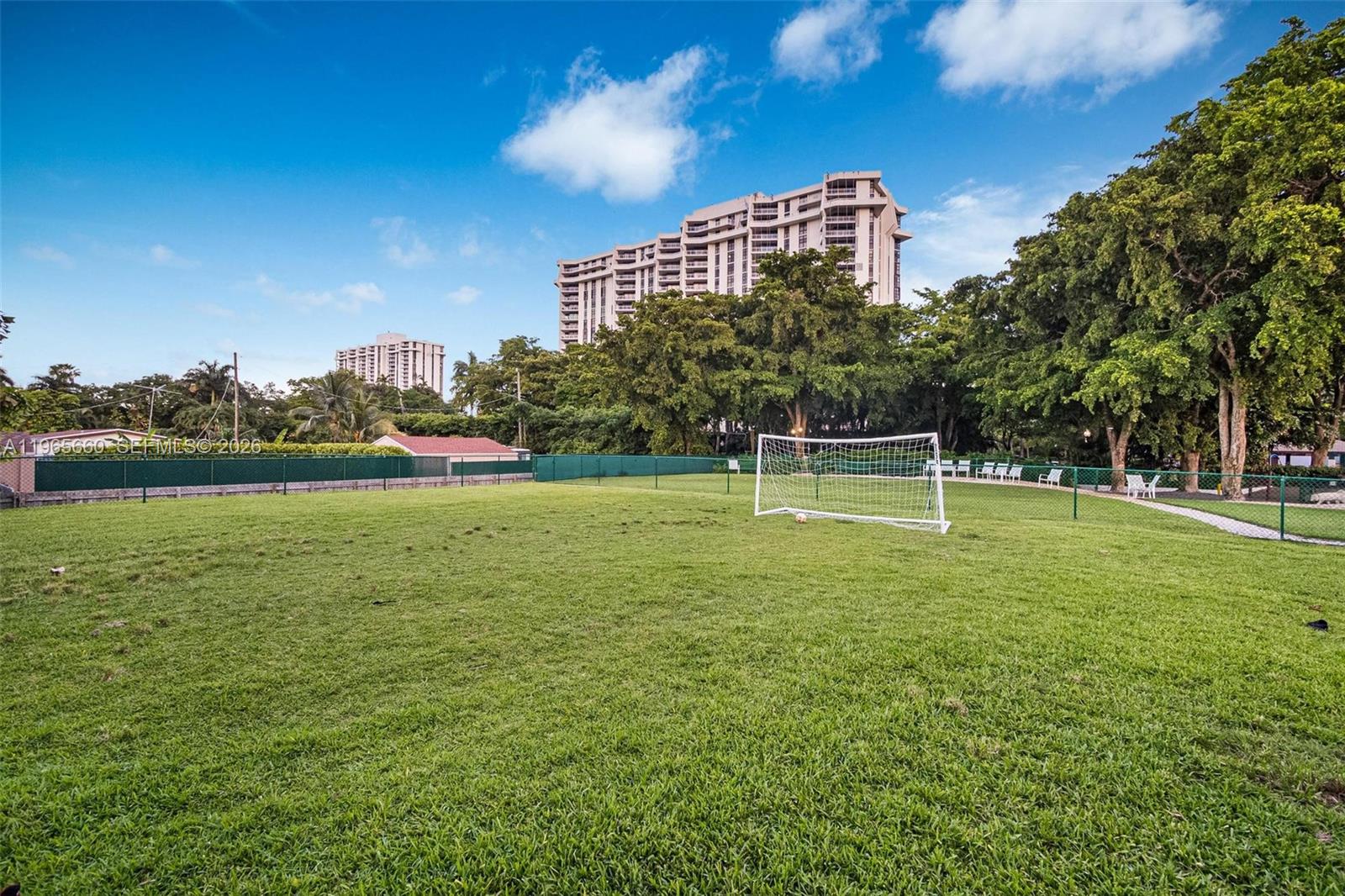 1000 Quayside Ter #408 Miami, FL 33138