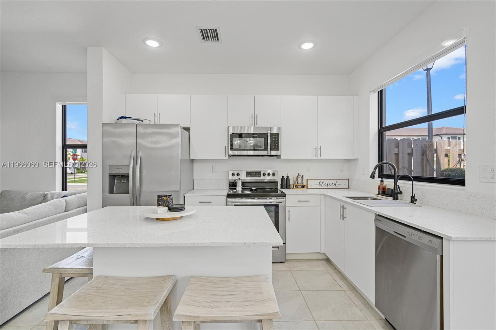 9941 SW 231st Ln #9941 Miami, FL 33190