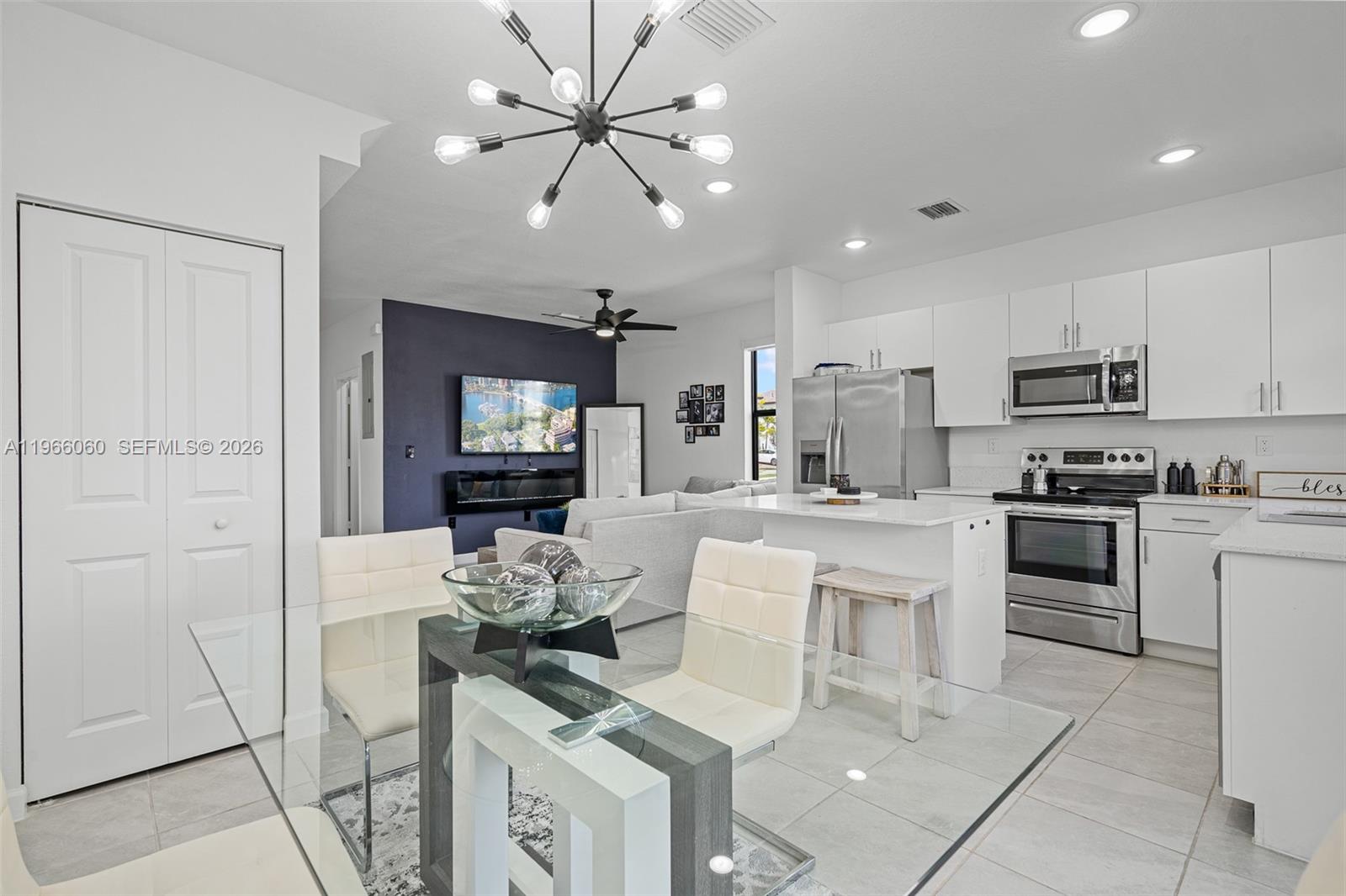 9941 SW 231st Ln #9941 Miami, FL 33190