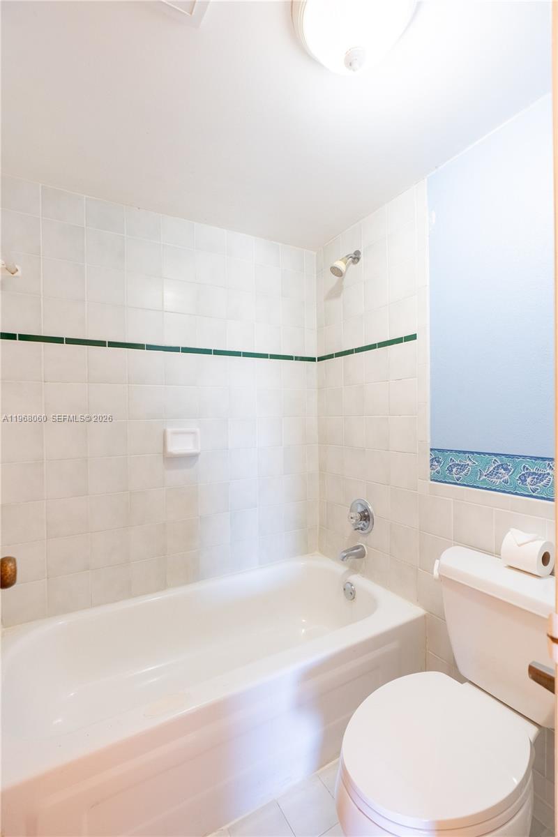 430 Commodore Dr #314 Plantation, FL 33325