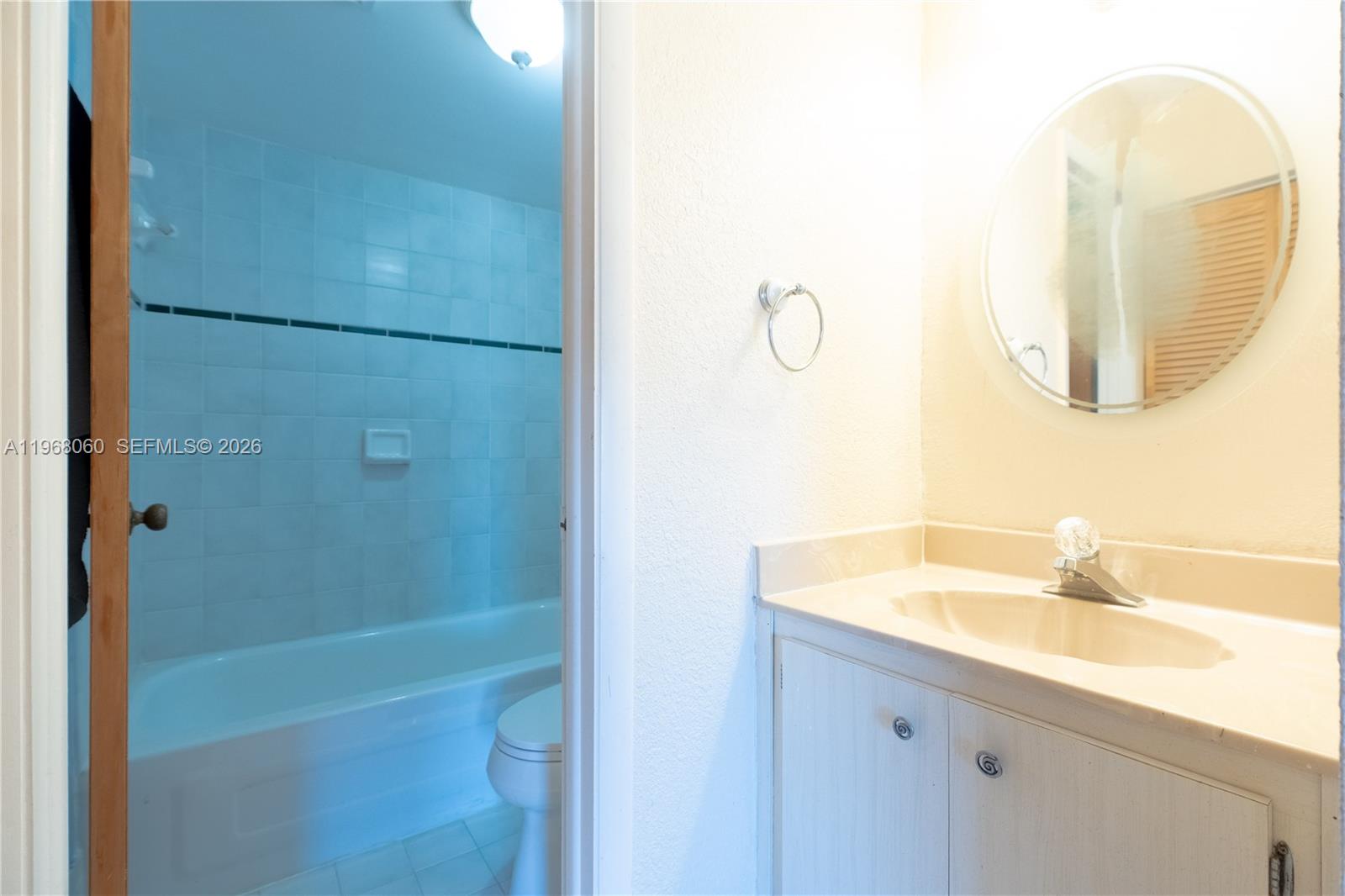 430 Commodore Dr #314 Plantation, FL 33325