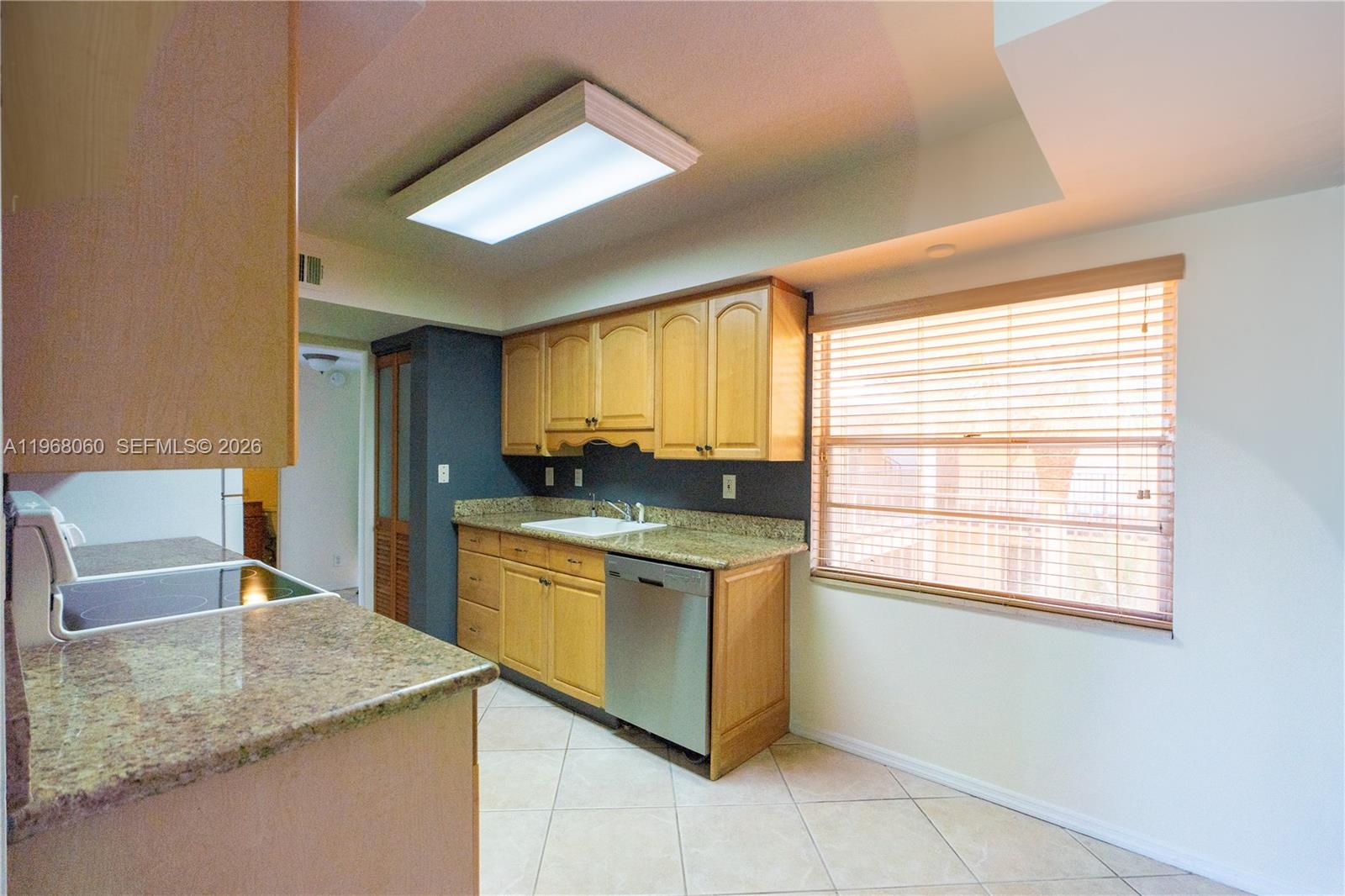 430 Commodore Dr #314 Plantation, FL 33325