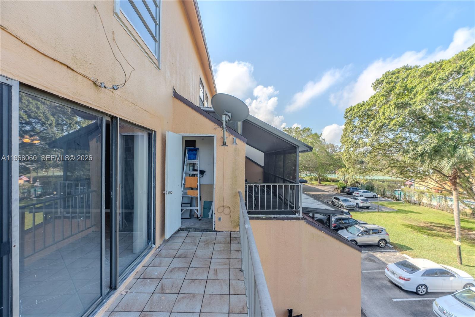 430 Commodore Dr #314 Plantation, FL 33325