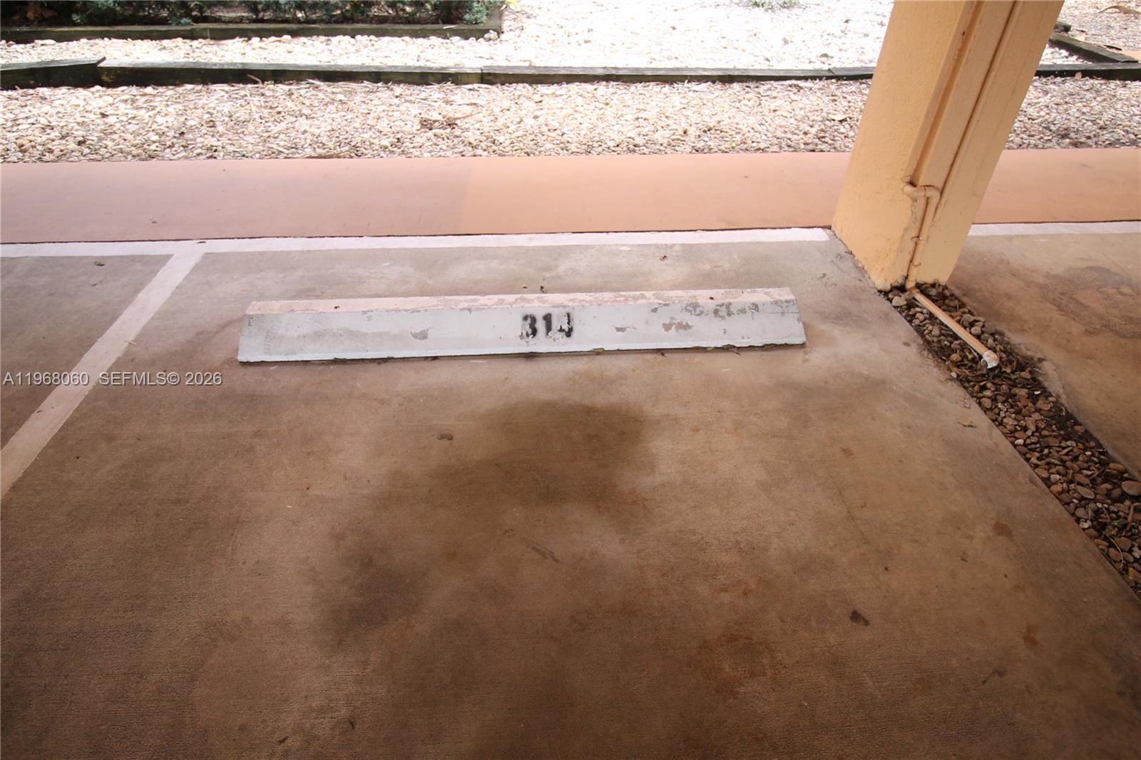 430 Commodore Dr #314 Plantation, FL 33325