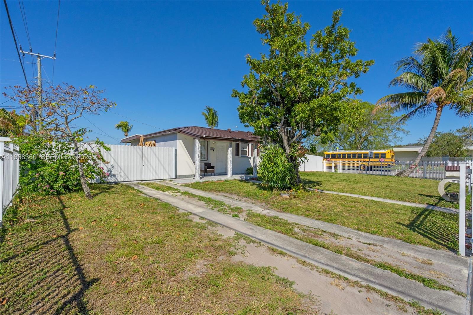 3505 NW 83rd Ter Miami, FL 33147