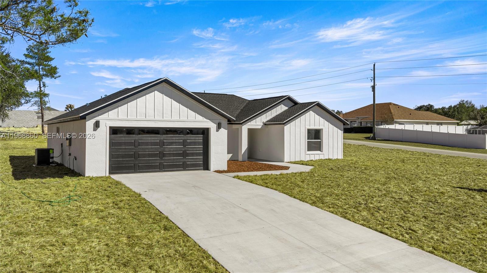 9989 SW 42nd Ave Ocala, FL 34476